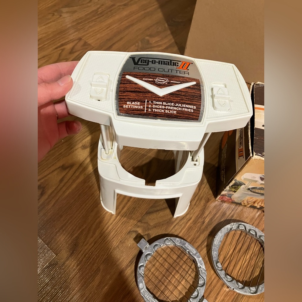 Vintage Veg o Matic food cutter. - Picture 3 of 11